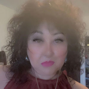 Meet your Posher, Eileen